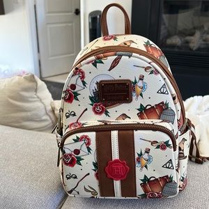 LIKE NEW harry potter loungefly backpack